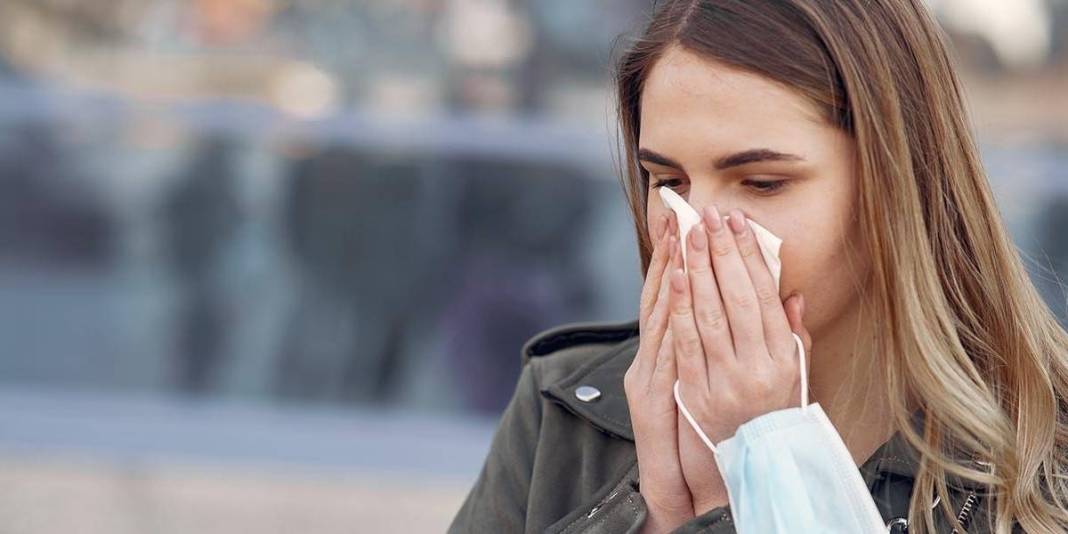 Hapşırık, burun akıntısı, göz kaşıntısı… Alerji midir, grip mi? Ek belirtilere dikkat! 3